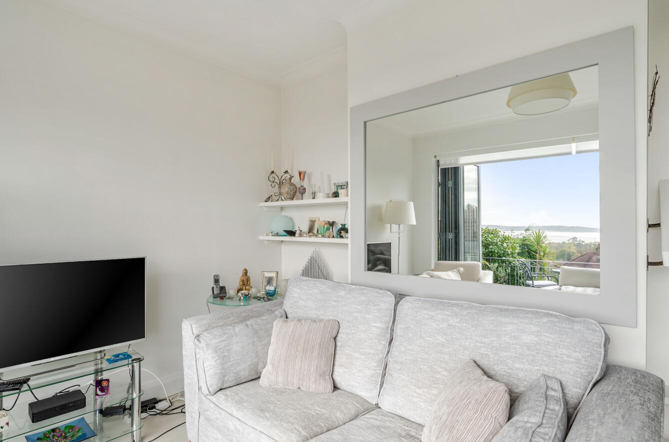 Hazel Road, Uplands, Swansea, SA2 0LU